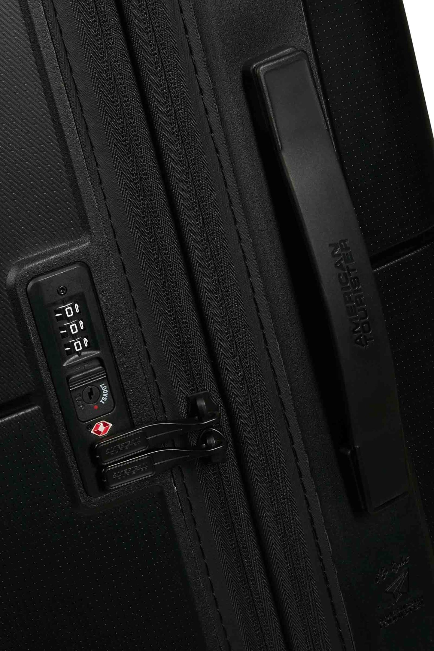 DASH POP LUGGAGE