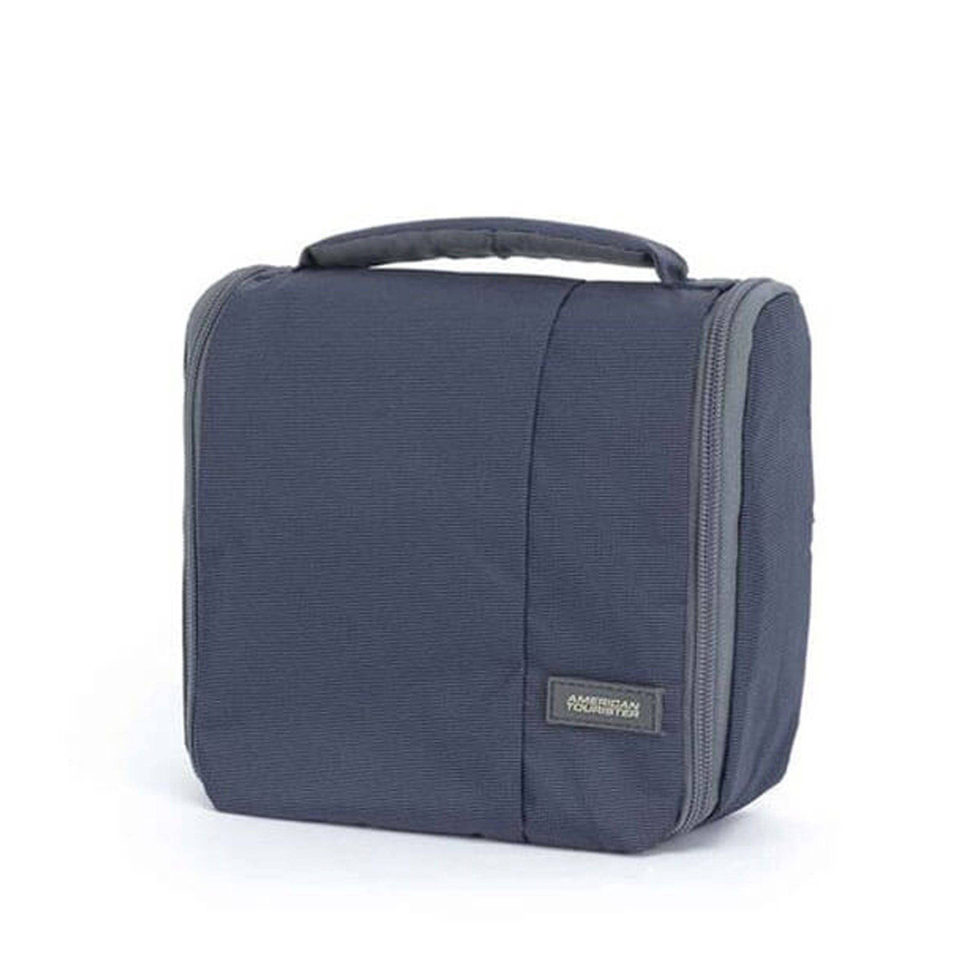 TOILETRY KIT